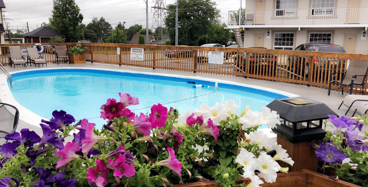 Falls Lodge By The Falls Niagara Falls Exterior foto